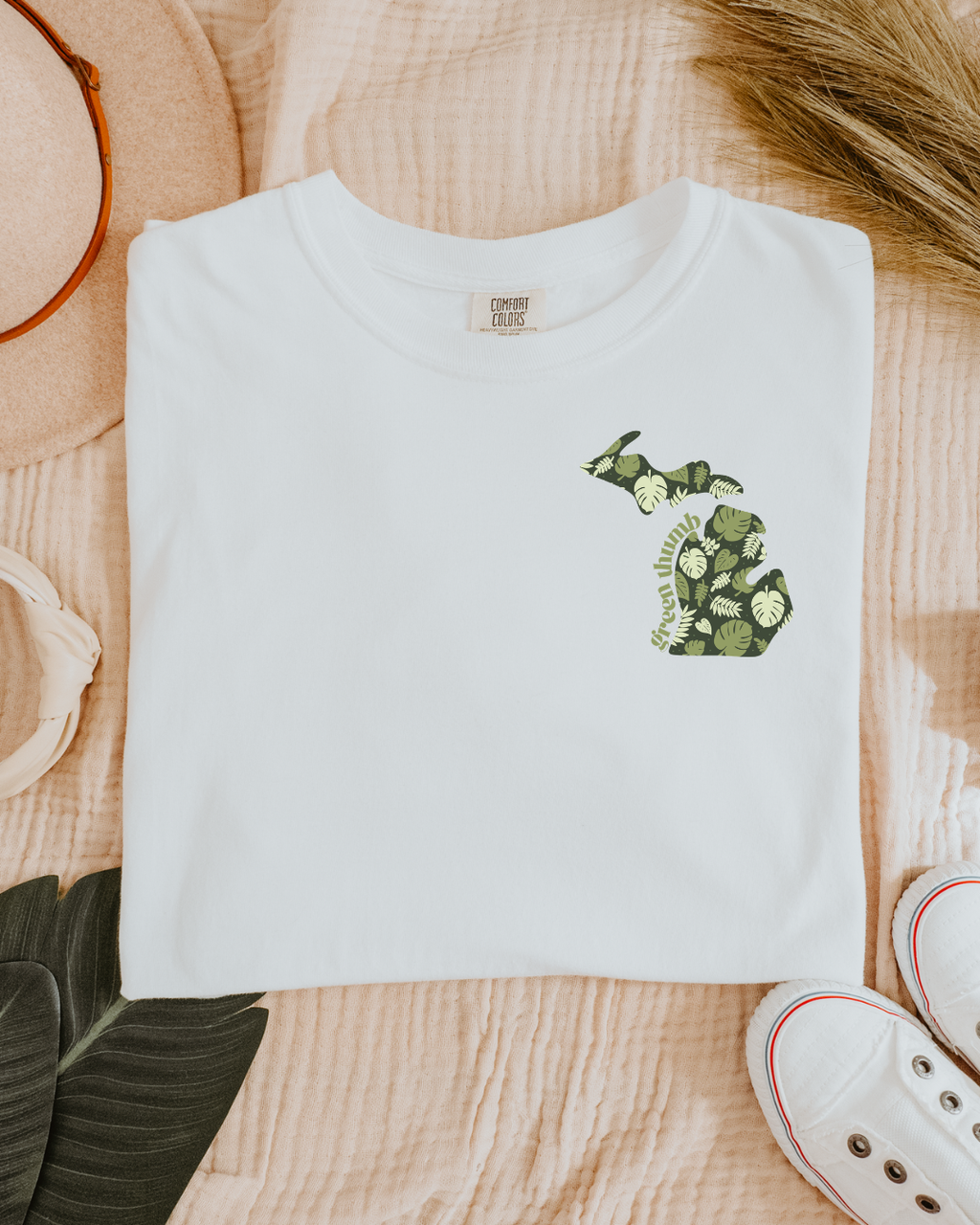 Michigan Green Thumb Houseplant - Unisex Comfort Colors Short-Sleeved Tee